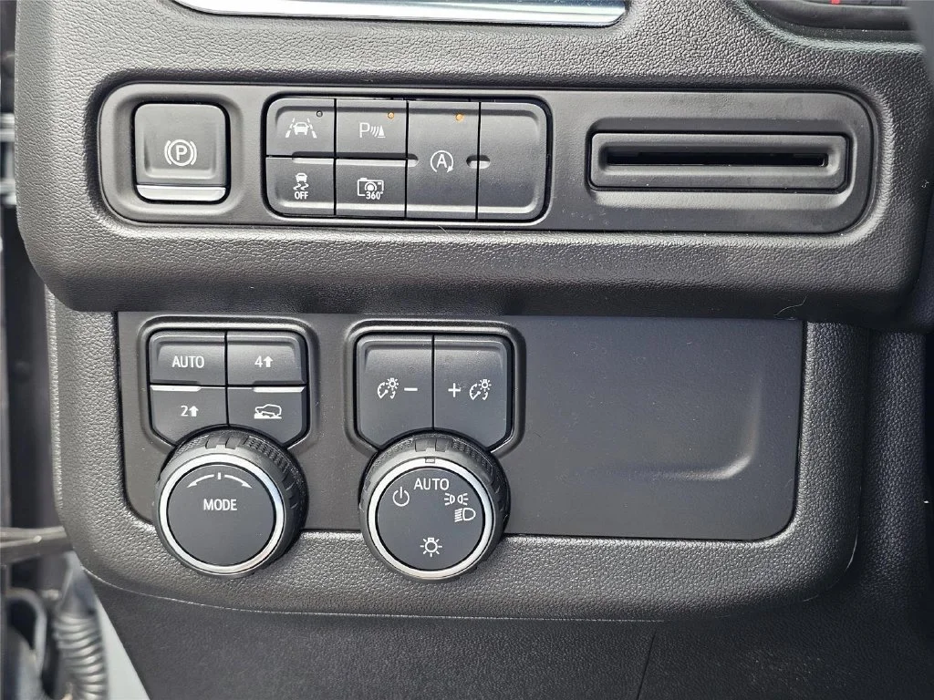 Used 2024 Sterling Gray Metallic Chevrolet RST image 19