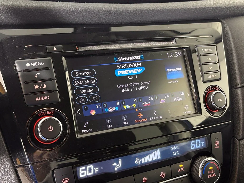 Used 2019 Blue Nissan SV image 22