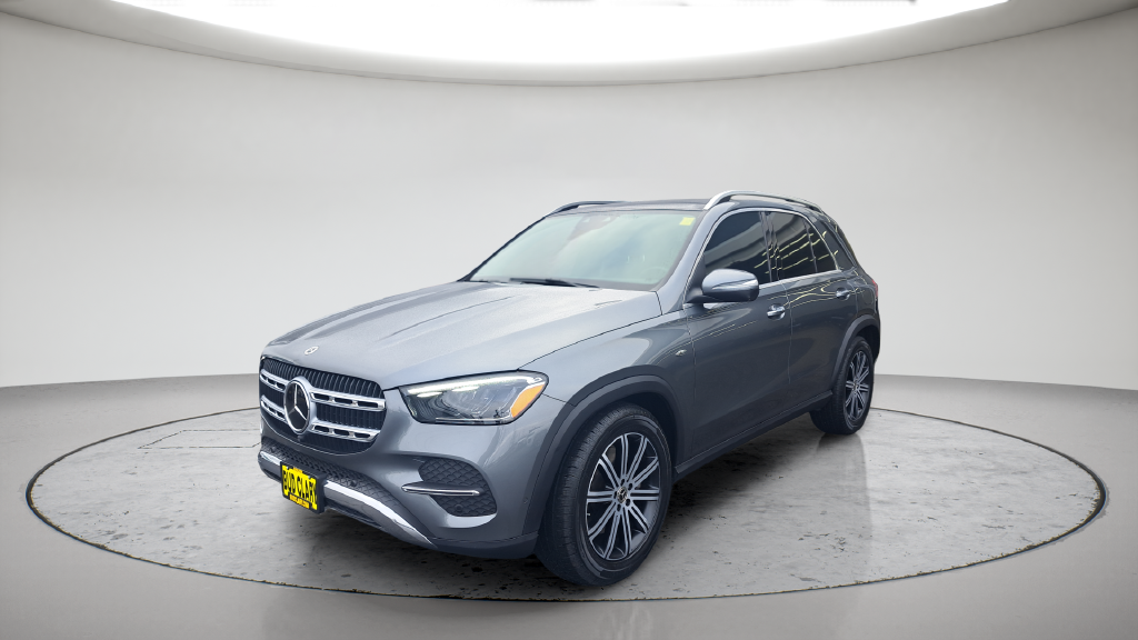 Used 2025  Mercedes-Benz GLE 450e image 1