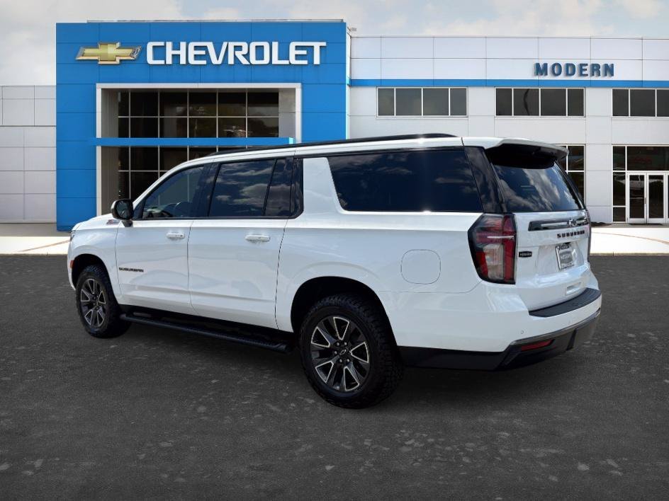 Used 2021 Summit White Chevrolet Z71 image 3