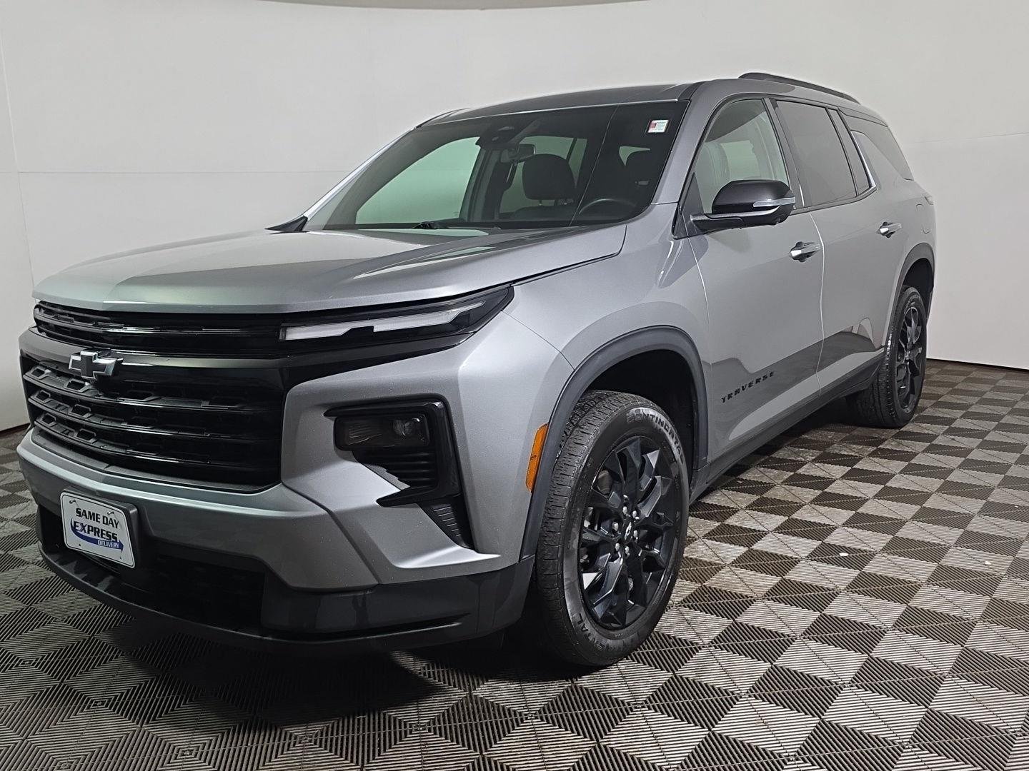 Used 2024 Sterling Gray Metallic Chevrolet AWD LT image 6