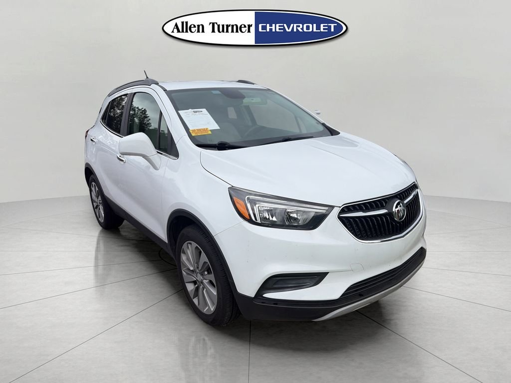 Used 2020 White Buick Preferred image 2