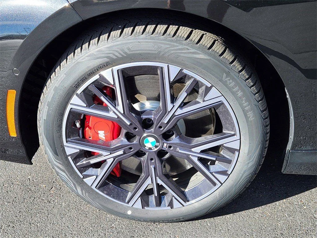 2026 BMW 2 Series M235 - Photo 7