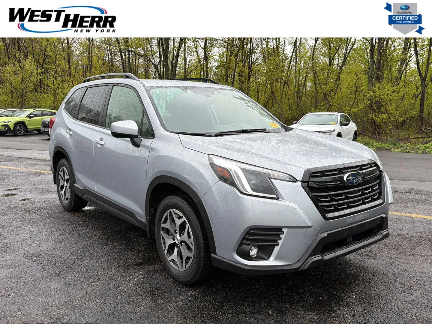 2024 Subaru Forester Premium's photo