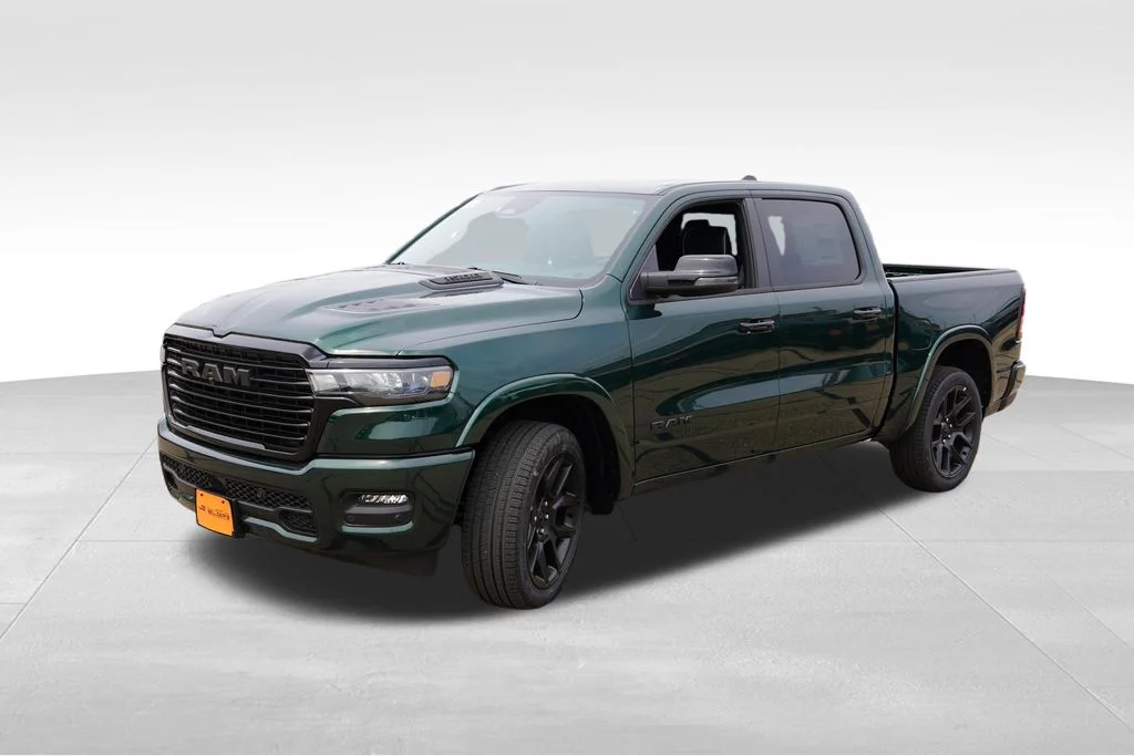 New 2026 Serrano-Green Metallic Exterior Paint RAM Laramie image 7