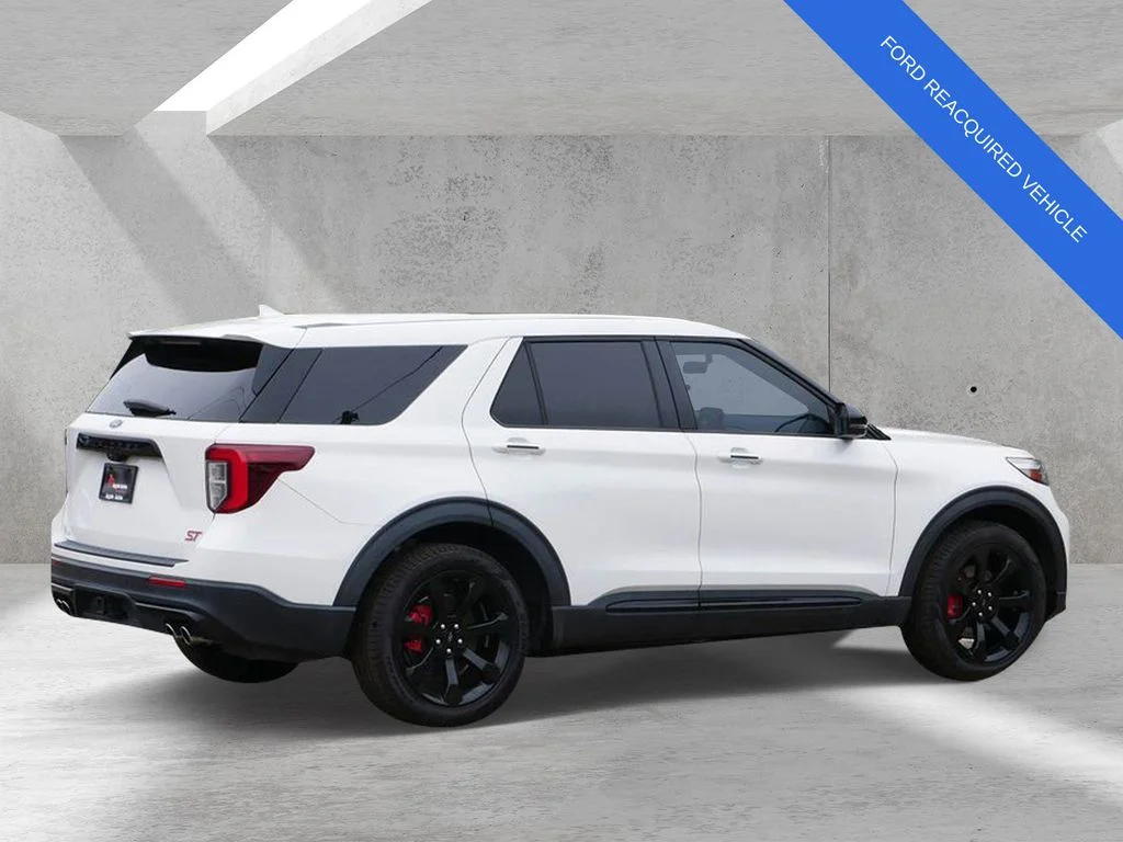 Used 2022 White Ford ST image 3
