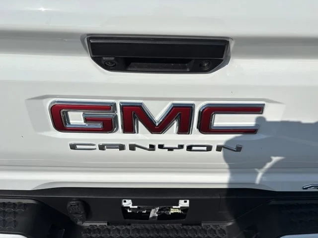 2026 GMC Canyon AT4 - Photo 20