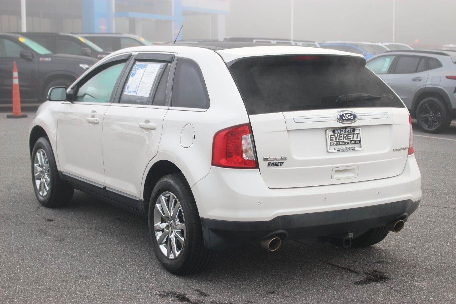 Used 2014 White Ford Limited image 5