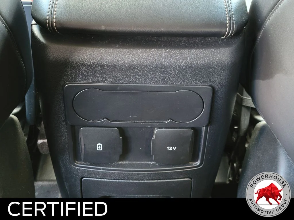 Used 2024 Black Ford XLT image 18