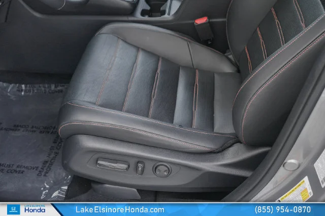 Used 2025 Solar Silver Metallic Honda Sport-L image 16