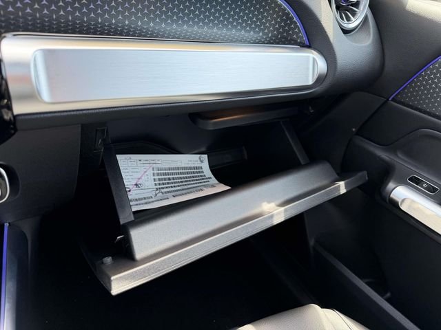 New 2026 Mountain Grey Metallic Mercedes-Benz GLB 250 image 30
