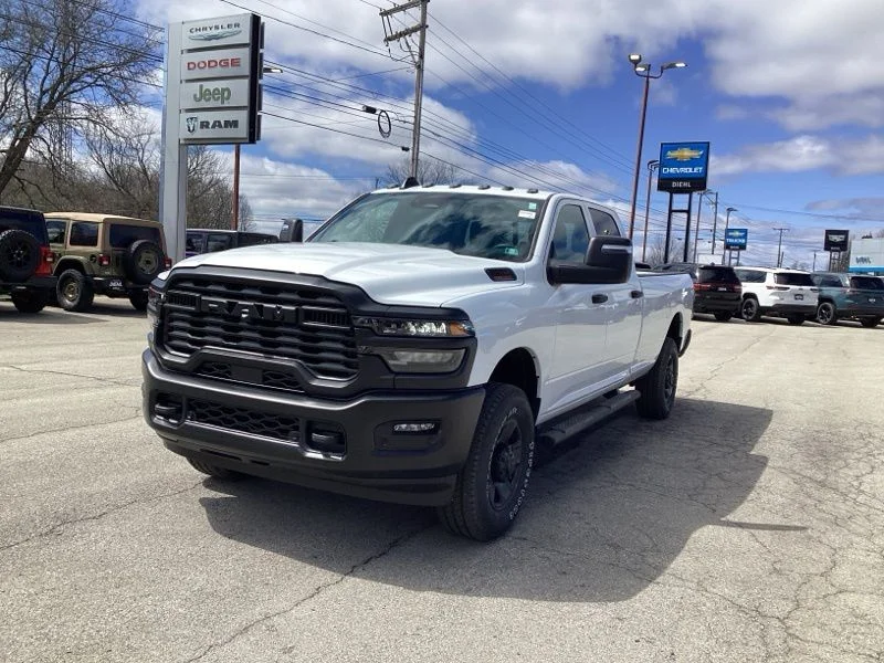 New 2026 Bright White Clear-Coat Exterior Paint RAM Tradesman image 3
