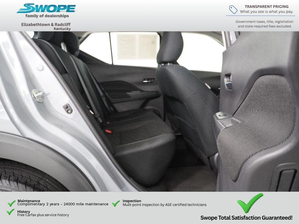 Used 2024 Boulder Gray Pearl Nissan SV image 10