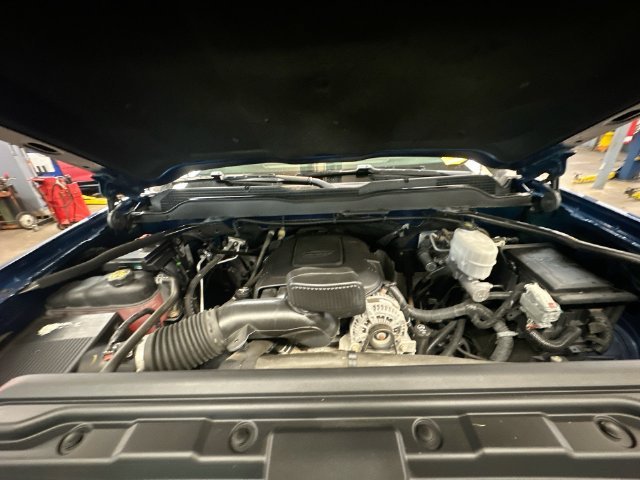 Used 2019 DEEP OCEAN BLUE METALLIC Chevrolet LT image 33