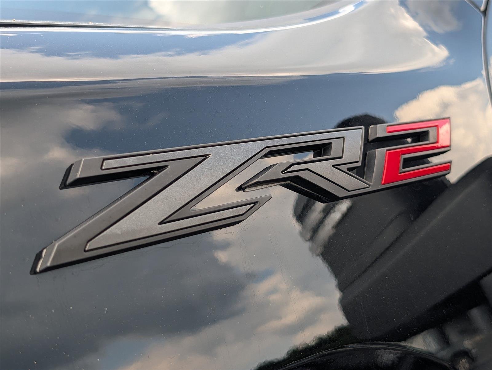 Used 2025 Black Chevrolet ZR2 image 38