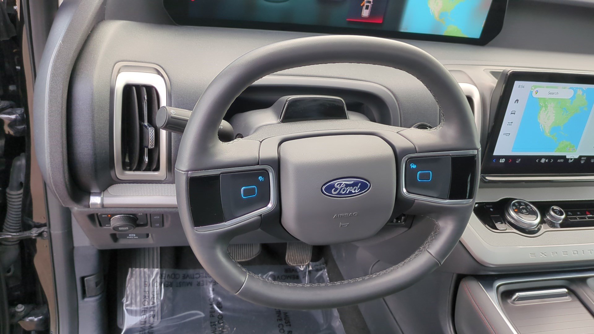 Used 2025 Black Metallic Ford Active image 16