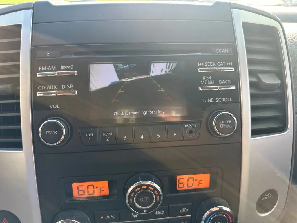 Used 2014 White Nissan SV image 29