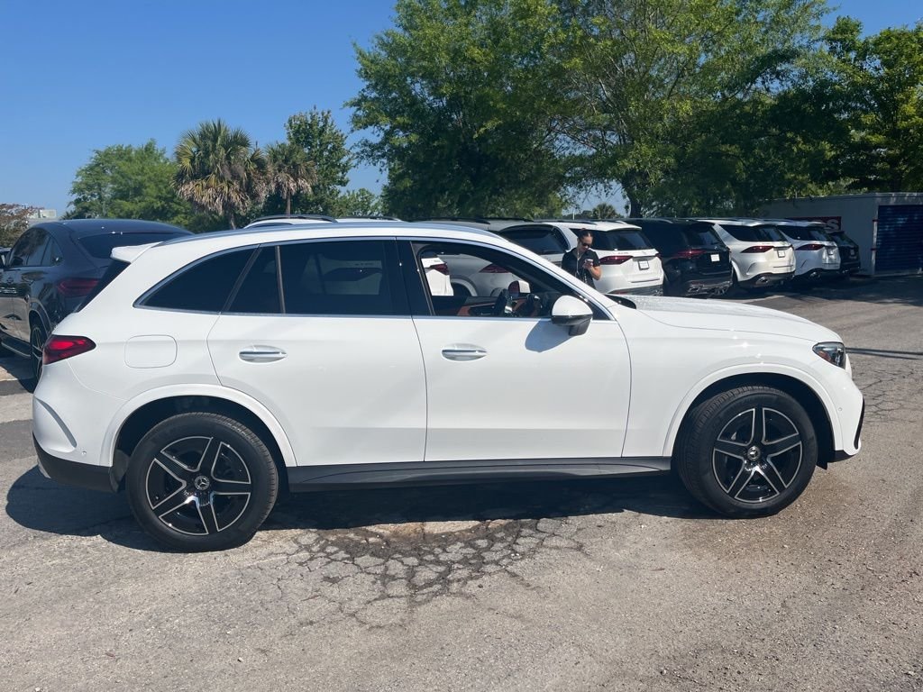 Certified Used 2026 Brown Mercedes-Benz GLC 300 image 5