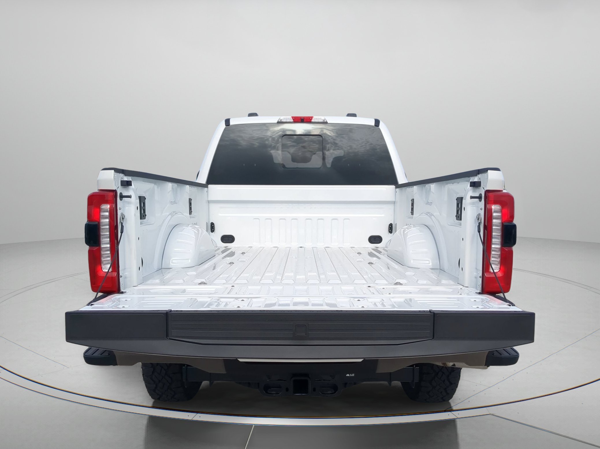 New 2026 Star White Metallic Tri-Coat Ford F-250® King Ranch® image 43