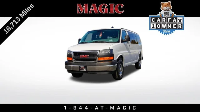 2025 GMC Savana Passenger LT