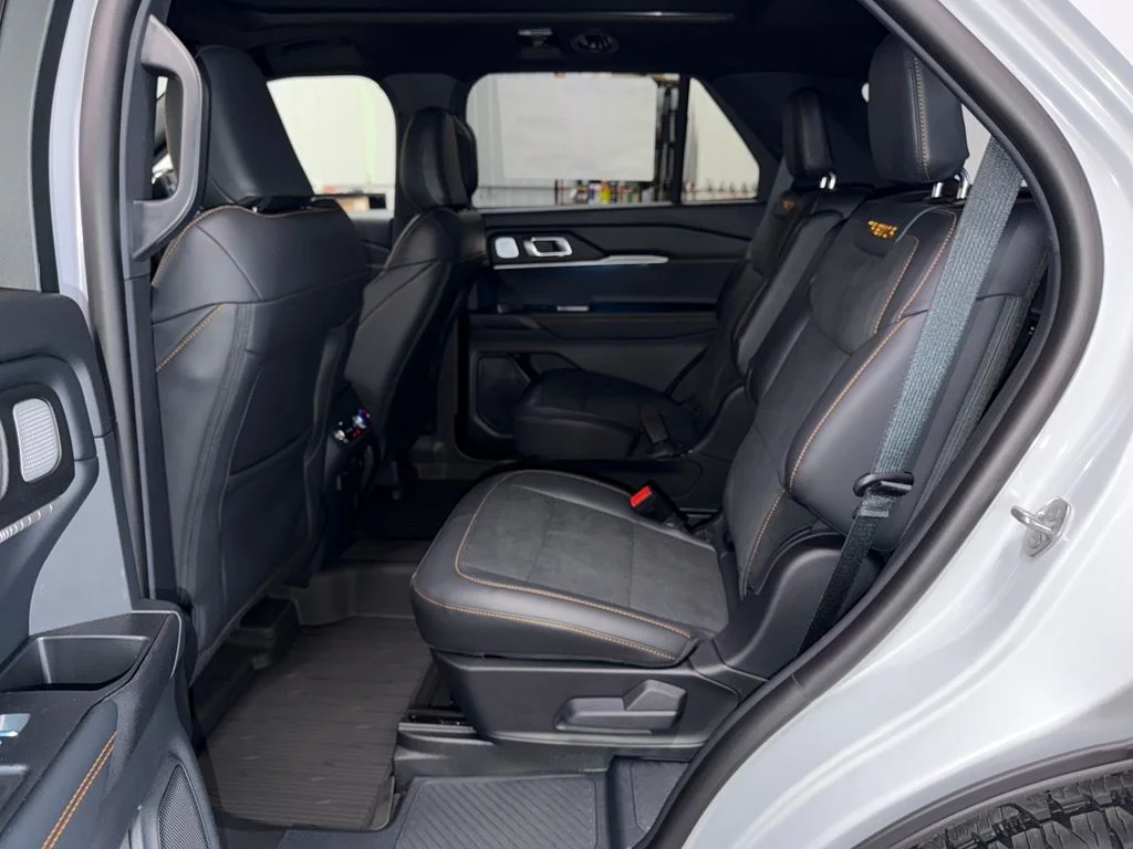 New 2026 White Ford Tremor image 13
