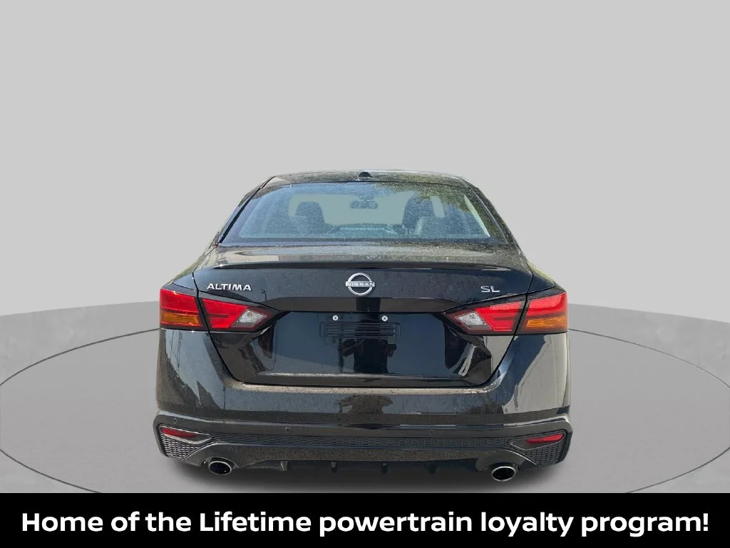 Certified Used 2025 Black Nissan 2.5 SL image 5