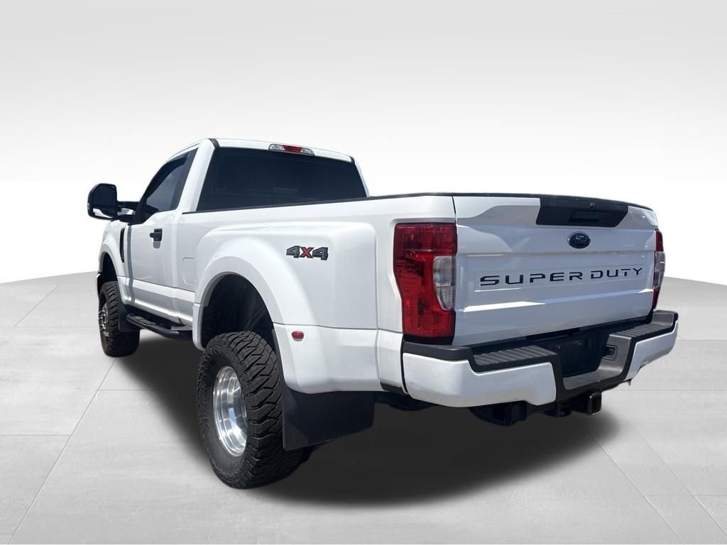 Used 2020 White Ford XL image 14
