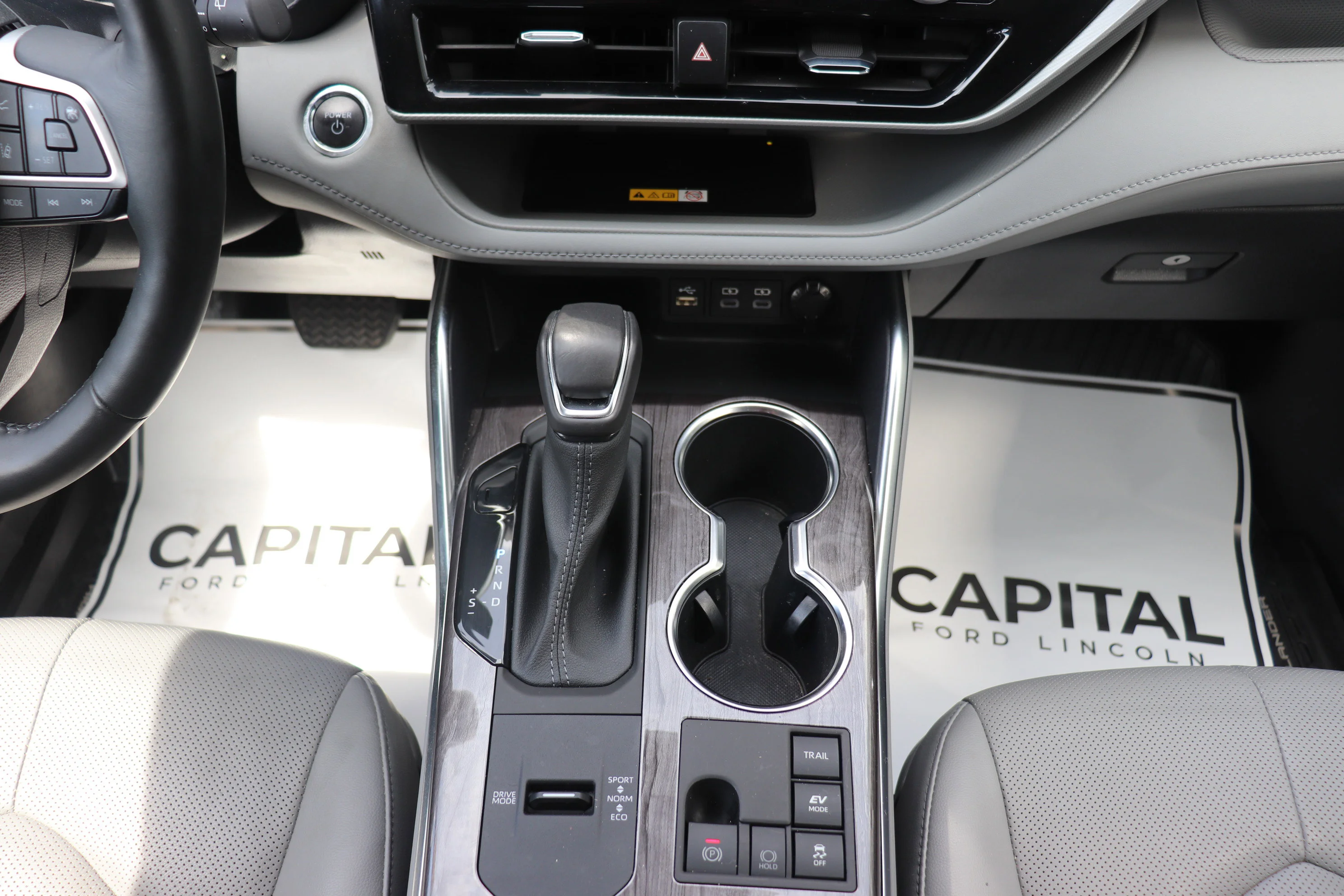 Used 2023 Blueprint Toyota Hybrid Limited image 18