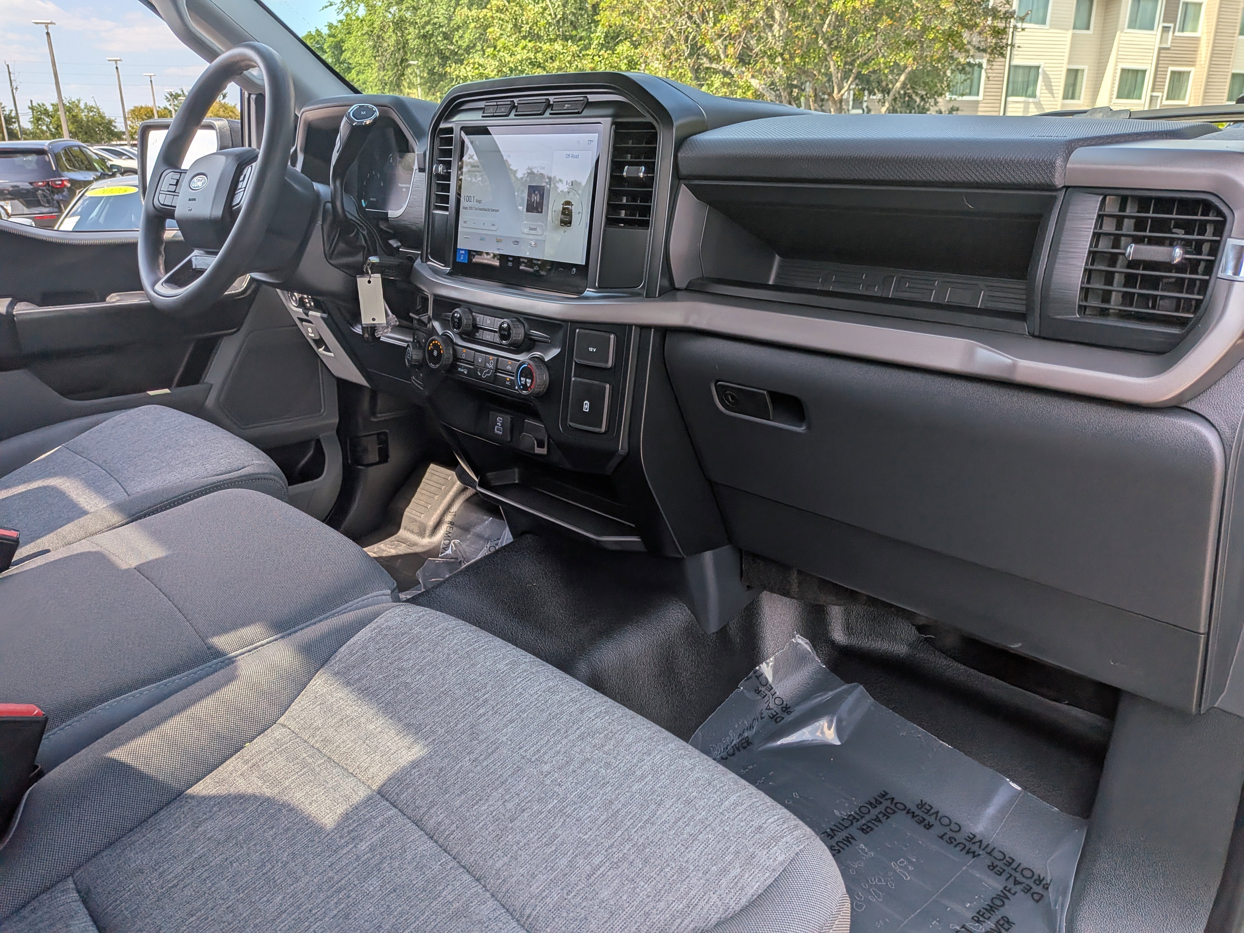 2024 Ford F-150 XL - Photo 16