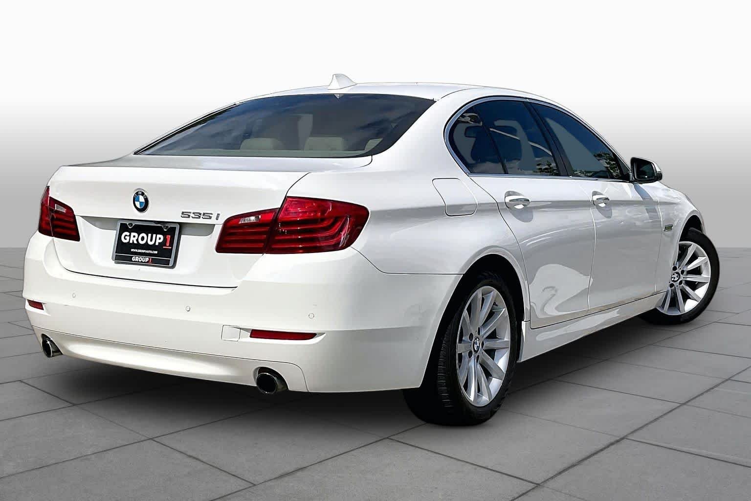 Used 2014 Alpine White BMW 535i image 11