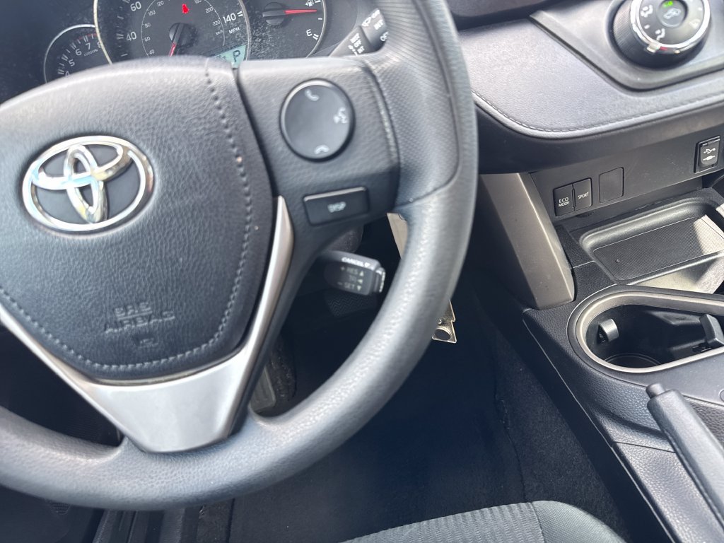 Used 2016 Gray Toyota LE image 27