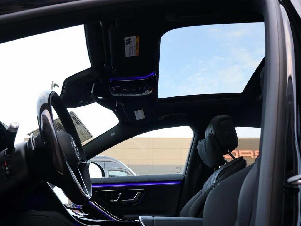 New 2026 Black Mercedes-Benz S 580 image 39
