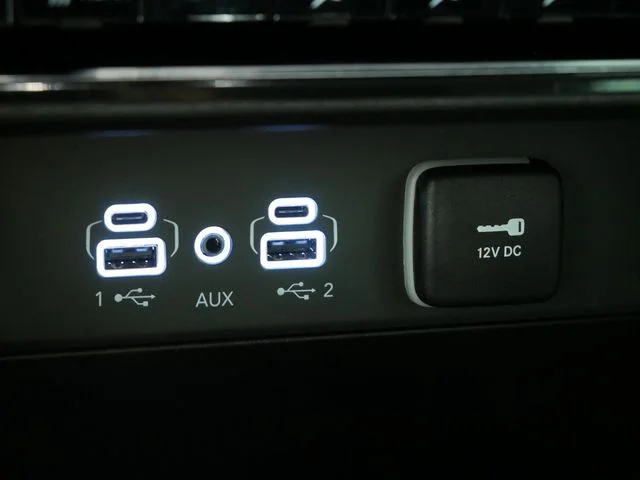 Used 2023 Black Jeep Limited image 28