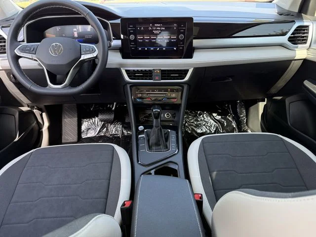 New 2026 Blue Volkswagen 1.5T SE image 7