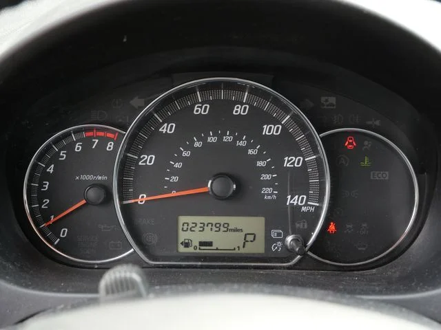 Used 2017 Gray Mitsubishi SE image 18