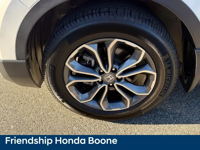 Used 2021 White Honda EX image 10