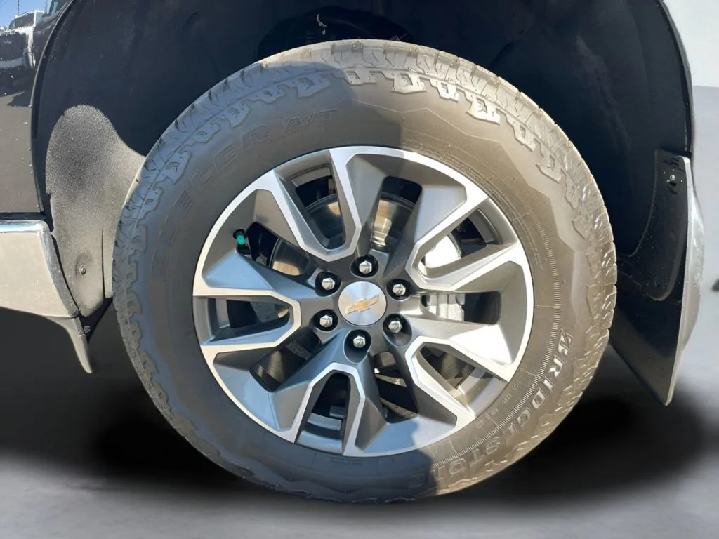 Used 2024 Black Chevrolet LT image 35