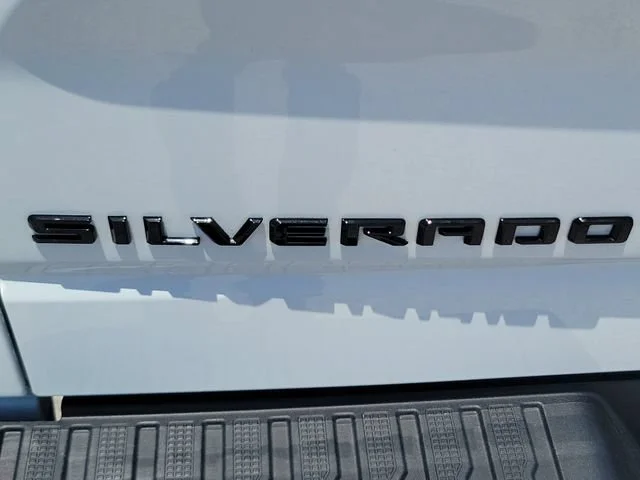 Used 2026 Summit White Chevrolet RST image 36