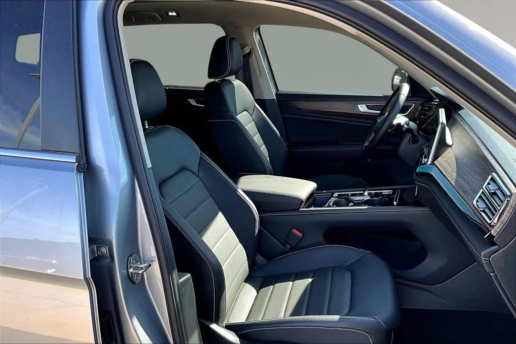 2026 Volkswagen Atlas SEL - Photo 11