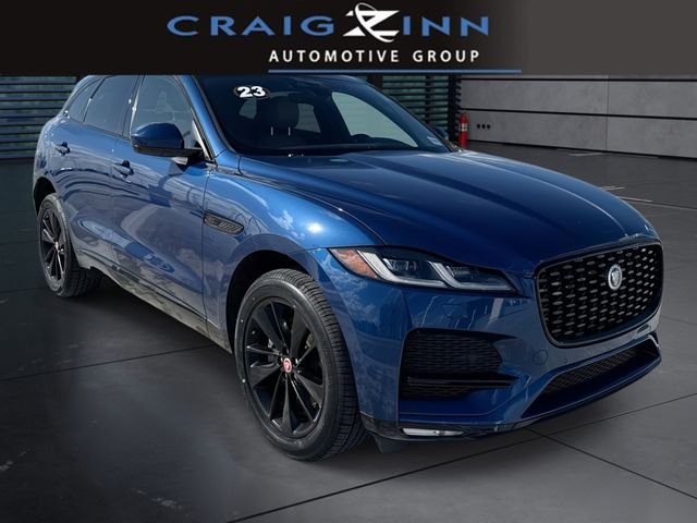 2023 Jaguar F-PACE P250 S's photo