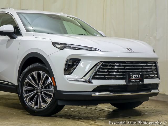 New 2026 Summit White Buick Preferred image 3
