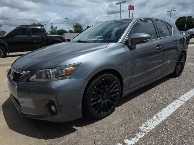 Used 2012 Gray Lexus 200h image 3