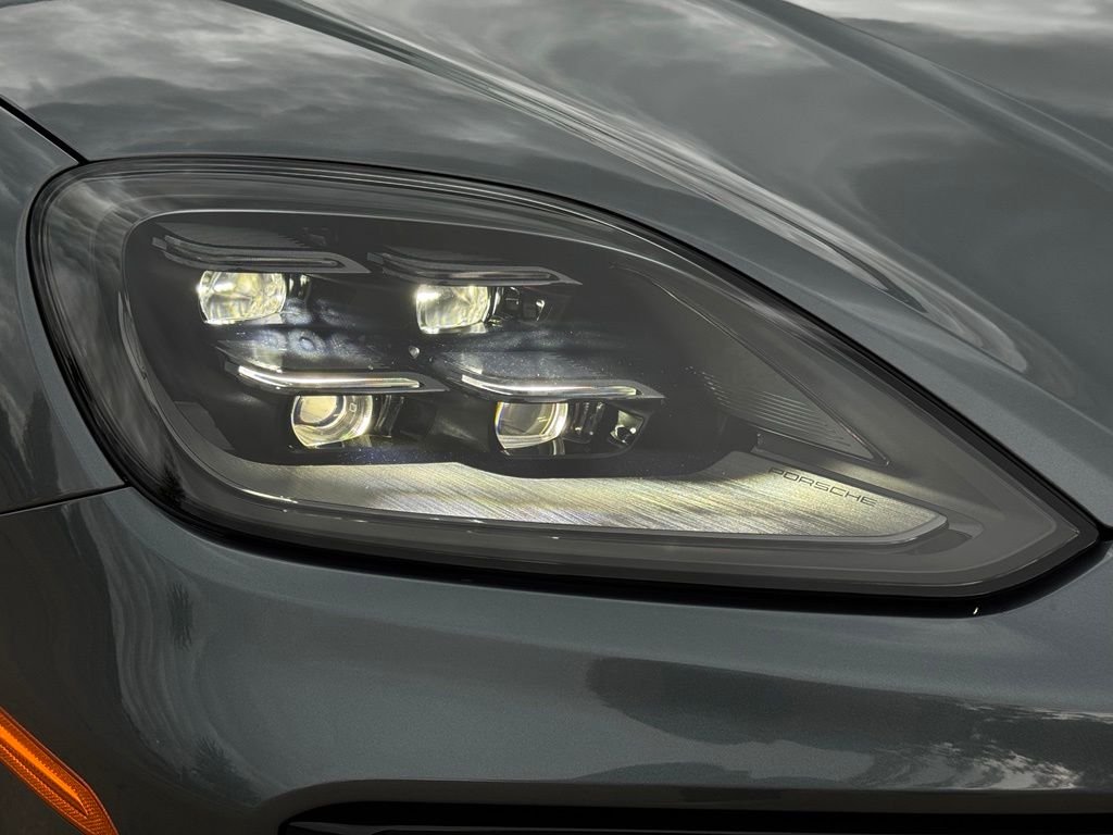2026 Porsche Cayenne E-Hybrid - Photo 49