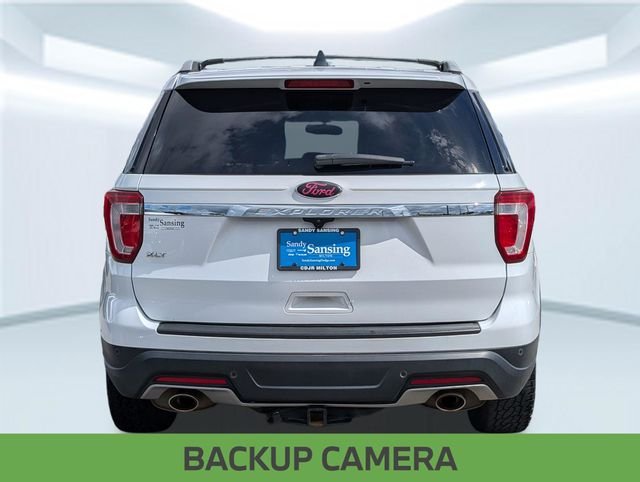 Used 2018 White Ford XLT image 4