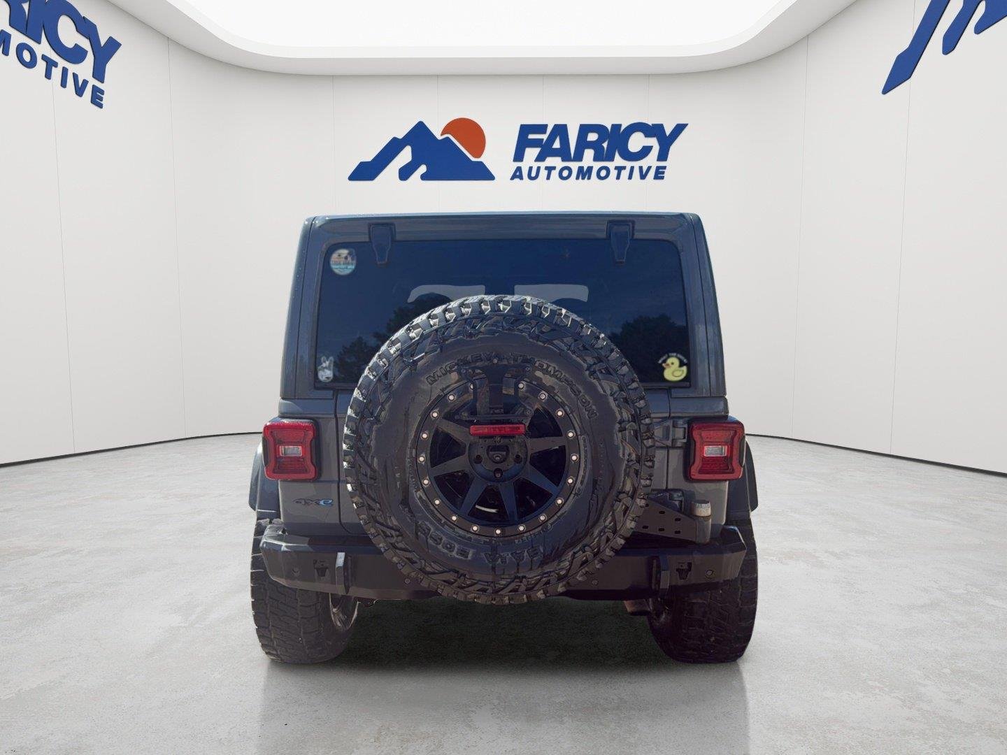 Used 2021 Sting-Gray Clearcoat Jeep Unlimited Rubicon image 24