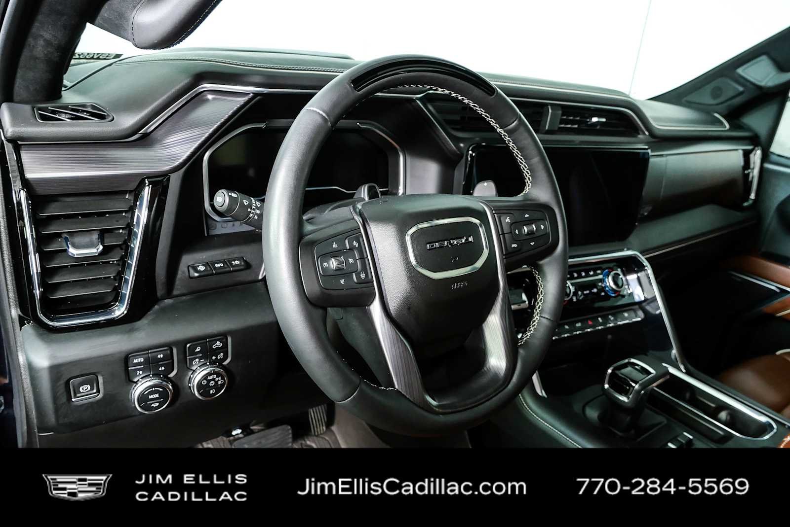 Used 2023 Titanium Rush Metallic GMC Denali Ultimate image 4