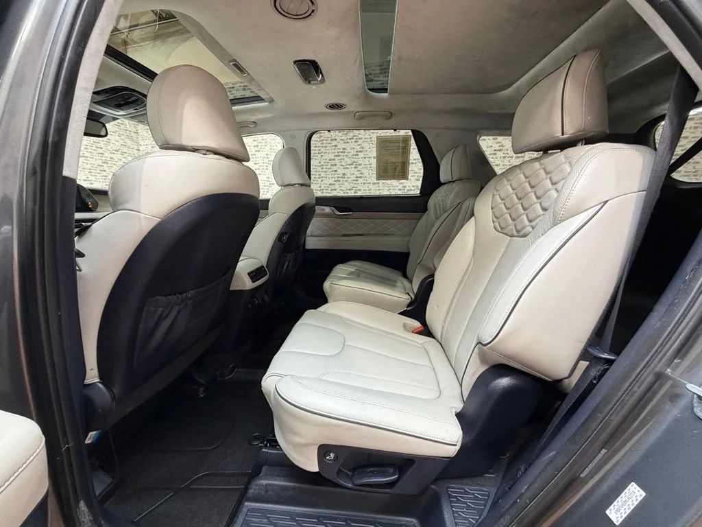 Used 2022 Gray Hyundai Calligraphy image 13