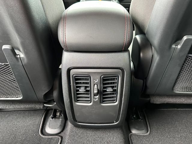 New 2026 Diamond Black Clear-Coat Exterior Paint Dodge GT image 14