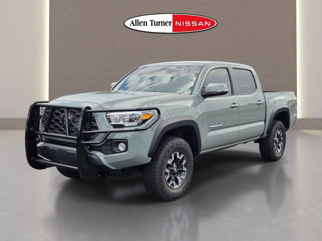 Used 2022  Toyota TRD Off-Road image 4