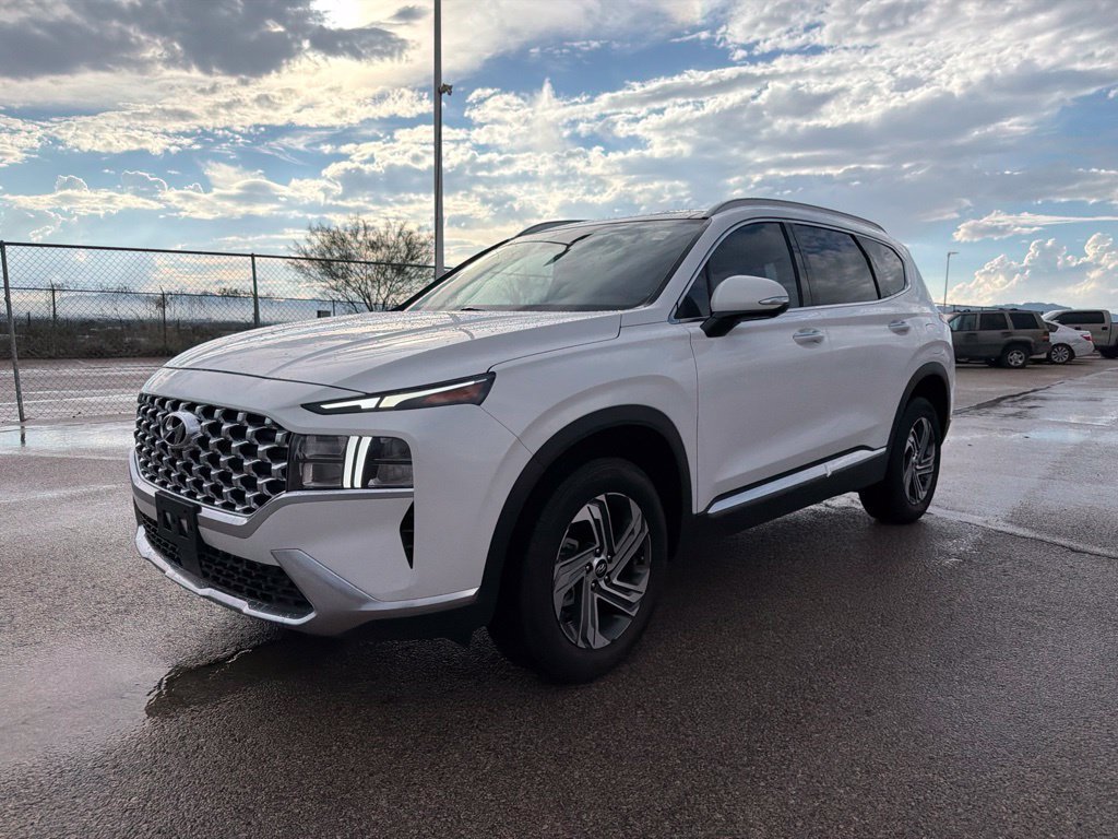 Used 2023 White Hyundai SEL image 2